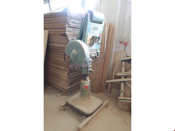 Used BAUERLE Cross-cut saw for Sale (Auction Premium) | NetBid Industrial Auctions